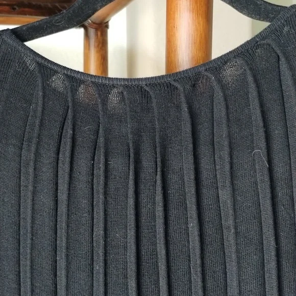 Armani Exchange black knitted little dress. Size M. - Picture 4 of 9